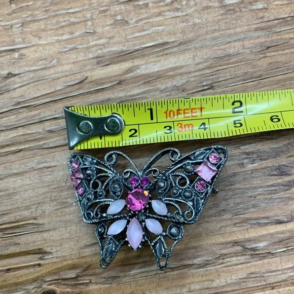 Butterfly Pink Rhinestone Gun Metal Filigree Brooch Pin - Picture 5 of 6